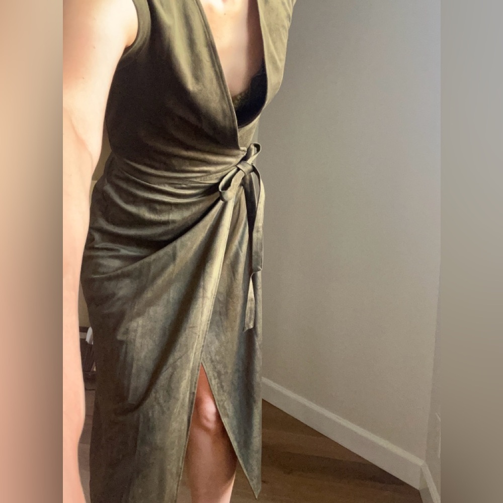 Banana Republic - Wrap Dress in Suede Texture (New with Tag) Tall 2
